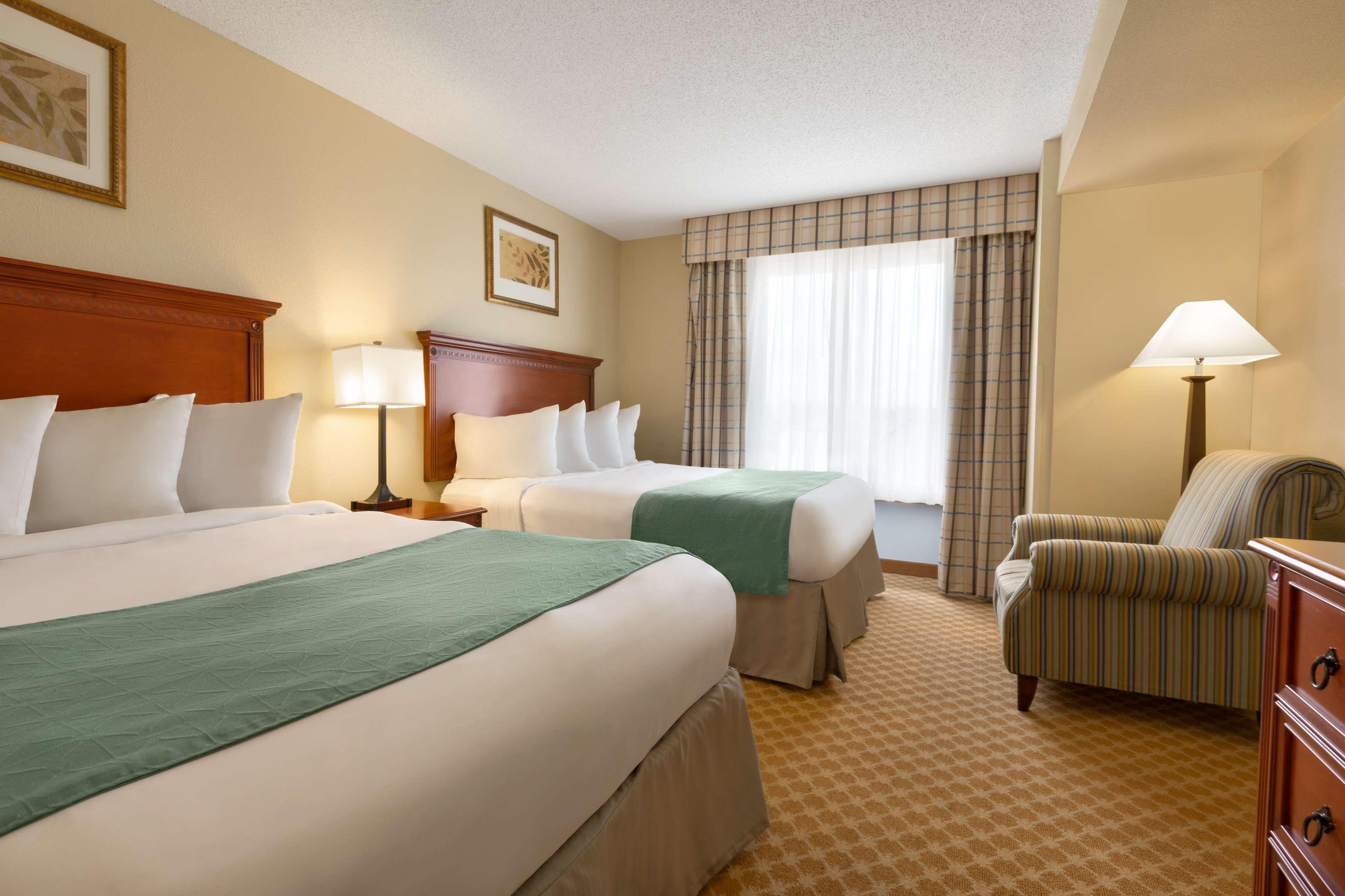 Country Inn & Suites By Radisson, Richmond West At I-64, Va Генрайко Екстер'єр фото
