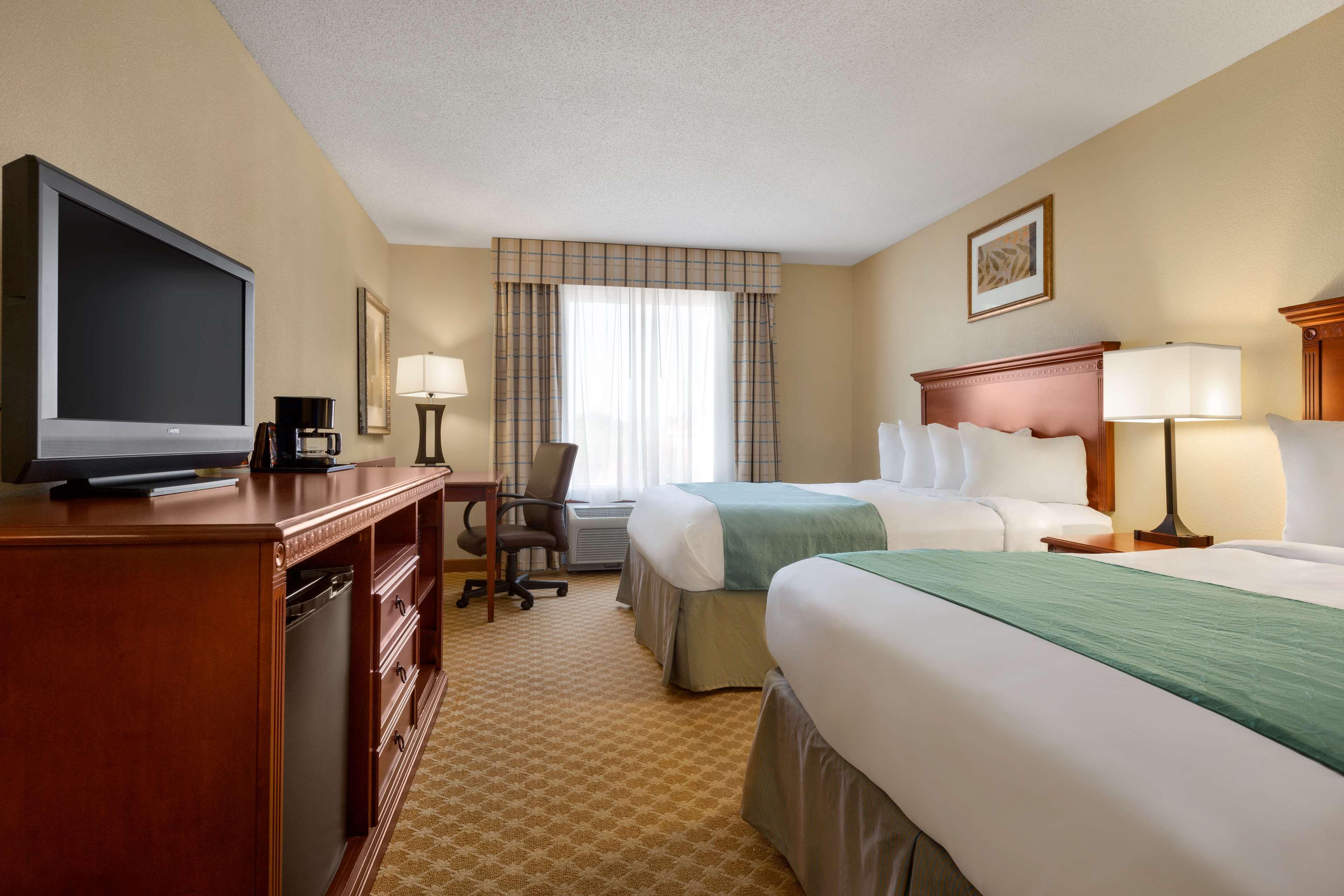 Country Inn & Suites By Radisson, Richmond West At I-64, Va Генрайко Екстер'єр фото